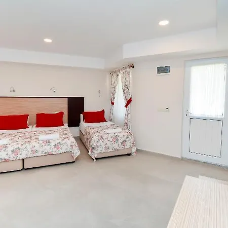 Altinkum 3*
