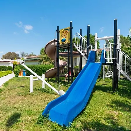 Altinkum Ξενοδοχείο 3*