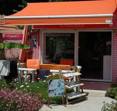 酒店 Altinkum